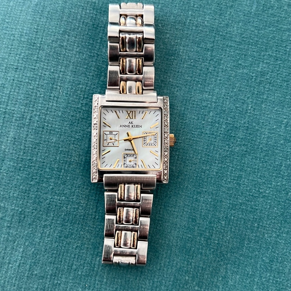 Anne Klein 10/7927 Two-tone watch w/gold Hands & Numbers